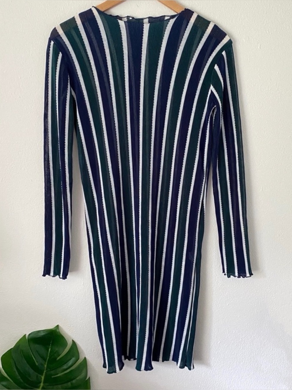 Zara Trafaluc Long Sleeve Pleated Stripe Midi Dress Size Small Navy Bodycon